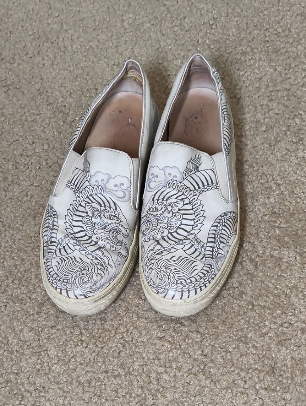 TOD's Tattoo Deaign Leather Chucks Cement Slip-On Loafers Design Sz 39 E18